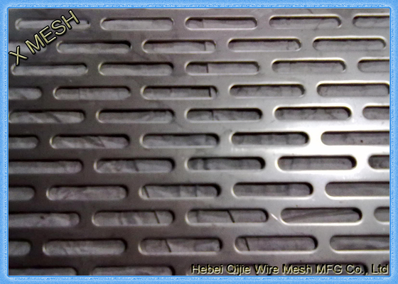 Pannelli perforati del rivestimento del metallo del foro scanalato acciaio galvanizzato resistente alla corrosione
