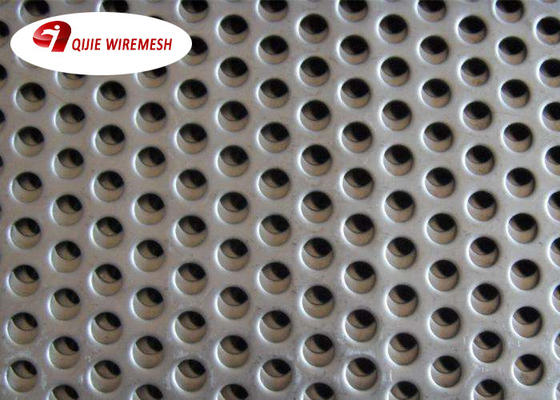 I pannelli reticolari di maglia metallica in espansione hanno perforato di piastra metallica per architettonico