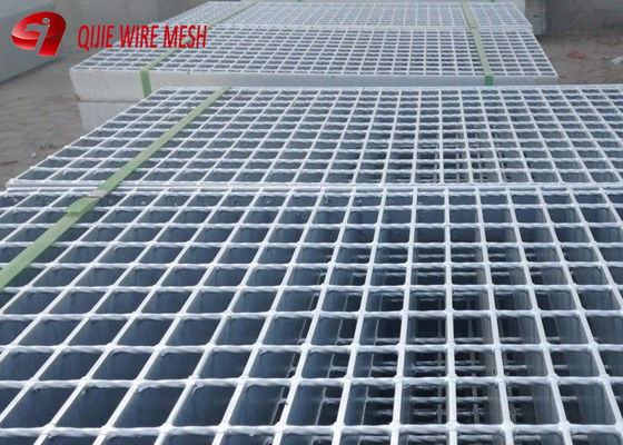Zinco Antivari d'acciaio ricoprente che gratta la griglia a basso tenore di carbonio dello scolo di pavimento del passaggio pedonale per materiale da costruzione