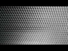 Maglia metallica ampliata