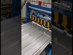 Servizi di lavorazione di fogli di copertura in acciaio ondulato rivestiti di colore con taglio e saldatura