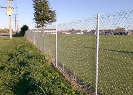 2.5mm-3.0mm Hot DIP Galvanizzato Chain Link Recinzione 9 Gauge