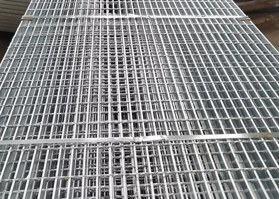 Premi le maglie metalliche ampliata grata d'acciaio galvanizzata bloccata un passo da 40 x 100 millimetri
