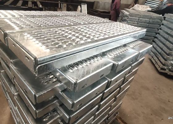 Grip Strut Safety Grating 5-Diamond Plank (2-1/2” Depth, 12 Gauge)