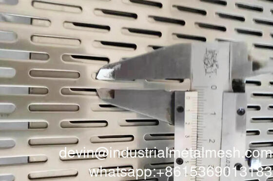 Lamiera forata in alluminio economica made in China, rete metallica forata per griglia altoparlante