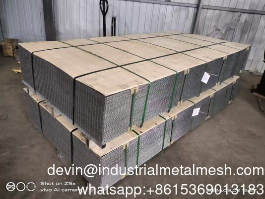Fabbrica di pannelli di rete galvanizzata saldata da 150x50 mm