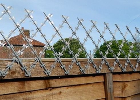 Rete di sicurezza in acciaio inossidabile CBT 65 saldata, alta sicurezza, 100 mm x 200 mm, barriera sicura