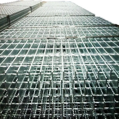 Passaggio pedonale di alluminio della grata del metallo galvanizzato 8MM di spessore 0.3MM- che gratta anti acido