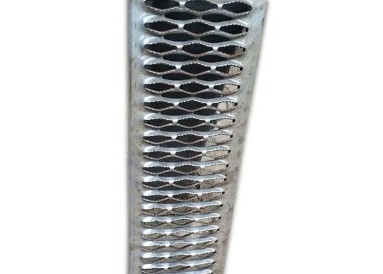 2MM inossidabili hanno galvanizzato 240 X 4020MM stridenti d'acciaio/anti piatti del passo di slittamento
