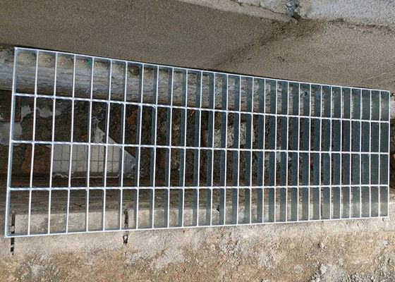 Griglia di maglia di acciaio saldata galvanizzata Griglia di acciaio speciale per pavimento