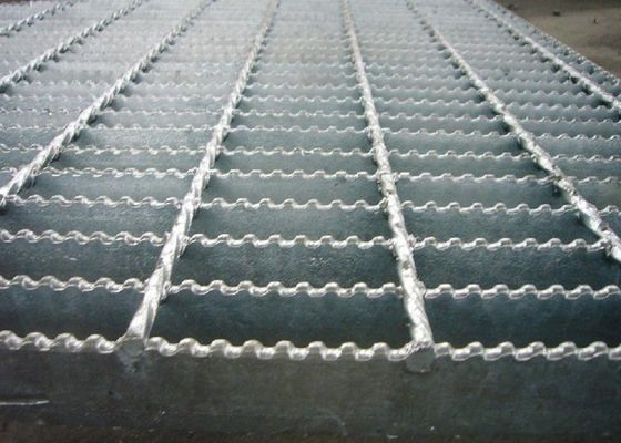 Griglie di acciaio galvanizzate a caldo di tipo I / griglie di barre piatte / griglie di barre dentate