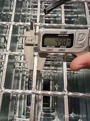 ASTM A36 pannello di griglia di acciaio standard WB325/2 Galvanizzato