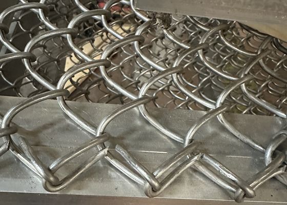 Acciaio inossidabile 316L Legame a catena Recinzione Tessuto Parete di confine Acciaio galvanizzato