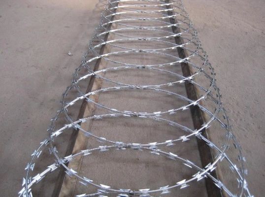 Cbt-65 Acciaio inossidabile Acciaio galvanizzato PVC Rivestito di sicurezza Razor Wire Mesh
