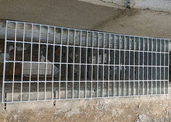 1005 X 600 Lb Griglie galvanizzate a caldo per pavimenti e griglie per pedane per scale per offshore