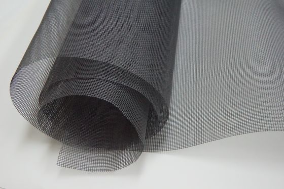 Larghezza della rete di schermo di mosca in fibra di vetro personalizzabile 0,6-2,5 m Maglia 1,2 mm
