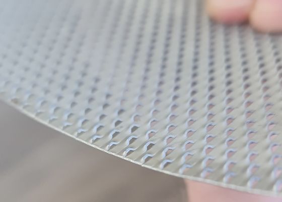 Acciaio tenero perforato per maglia di filo pesante