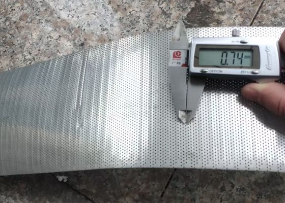 0.6mm Buco 80mm Larghezza Acciaio inossidabile Foglio perforato Buco rotondo