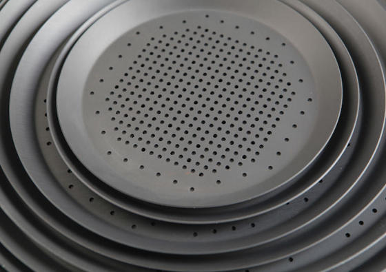 11-inch Perforated Pizza Pan Hard Anodized Non Stick Pizza Baking Pan Round Thickened 1.5mm Non Baking Pan