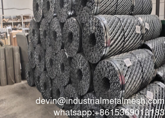 Welded Razor Mesh Panels with 55 X 200 mm Diamond Distancece