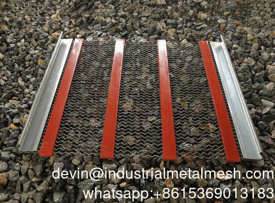 Maglietta di controllo vibrante a maglia resistente nelle applicazioni minerarie e nelle cave