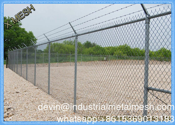9 Gauge Galvanized Diamond Wire Mesh/PVC Plastic Vinyl Cyclone Chain Link Fence per autostrade e ferrovie Temporario