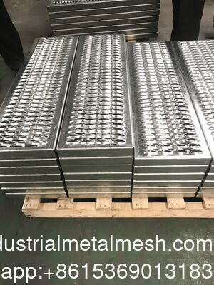 Passerella heavy duty con fori a diamante in grigliato di acciaio perforato / Grigliato di acciaio perforato Grip Struct