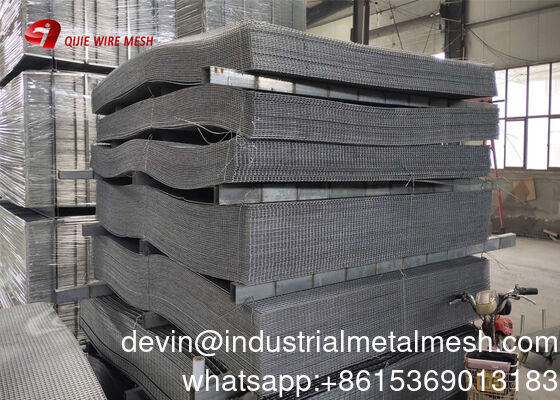 Maglia galvanizzata di filo saldato di recinzione Maglia di ferro- Materiale di recinzione resistente