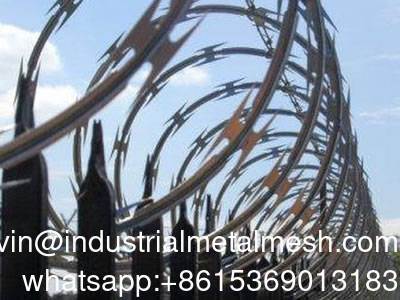 Lacrima Blade BTO-30 Razor Wire Concertina Flat Wrap Razor Wire Recinzione