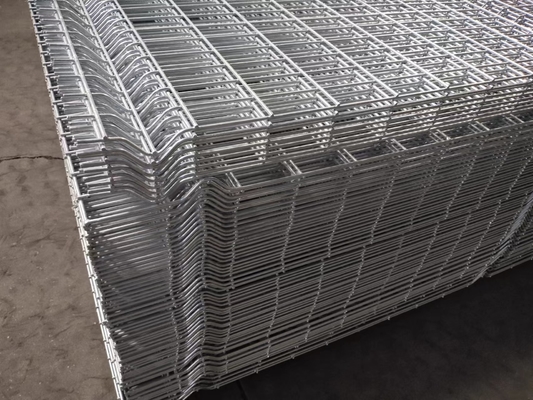 La polvere ha ricoperto il cavo curvo 3d Mesh Fence Galvanized Steel di 1.5m