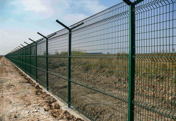 La polvere ha ricoperto il recinto curvo For Sale di Mesh Panel 3D del nastro metallico
