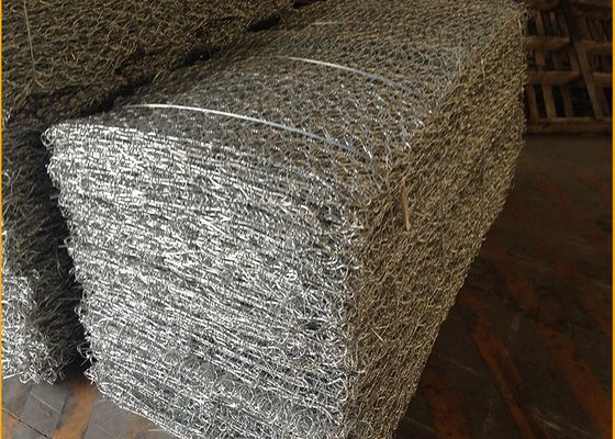 Coperta in cemento 6 x 2 x 1 m cestini in gabbione in filo saldato esagonali per la costruzione di pareti