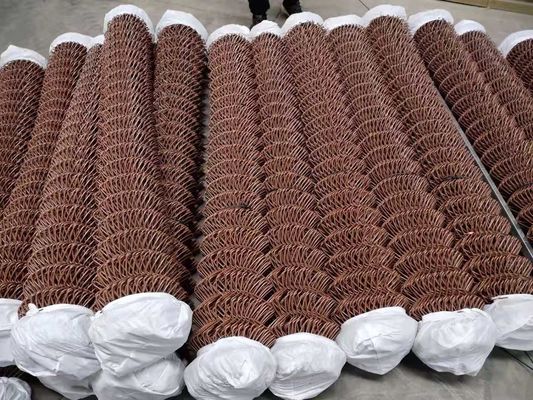 Recinzione in rete ciclonica zincata a caldo da 5 mm, rotolo da 8 piedi