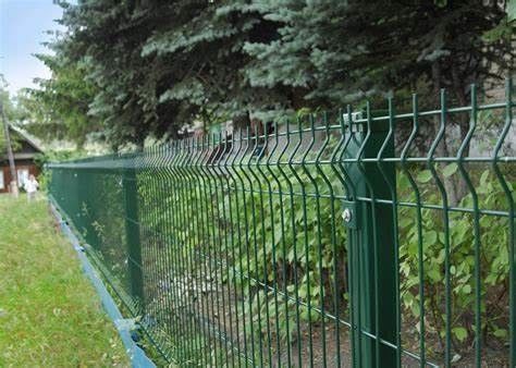 Griglia di ferro saldato 6,0 mm Metallo curvo, recinzione di giardino, rivestimento in PVC di sicurezza