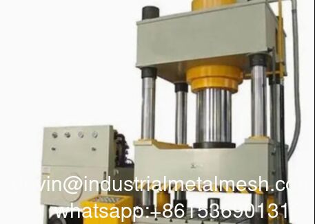 Macchina per perforare buchi di ferro ad alta velocità rotativa idraulica