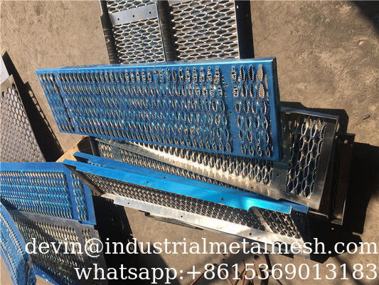 Grigliato a Profilo Spesso in Alluminio Perforato per Passerelle e Battistrada per Scale
