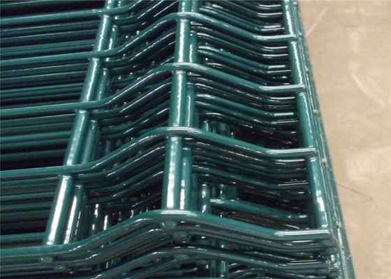 Recinzione saldata ricoperta PVC della rete metallica del pollaio galvanizzata con la posta